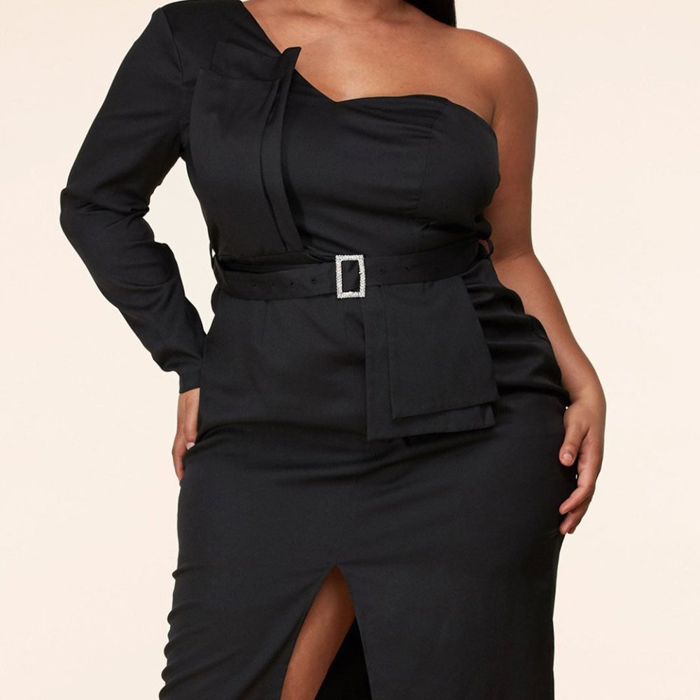 New Plus Size Black Formal Dress